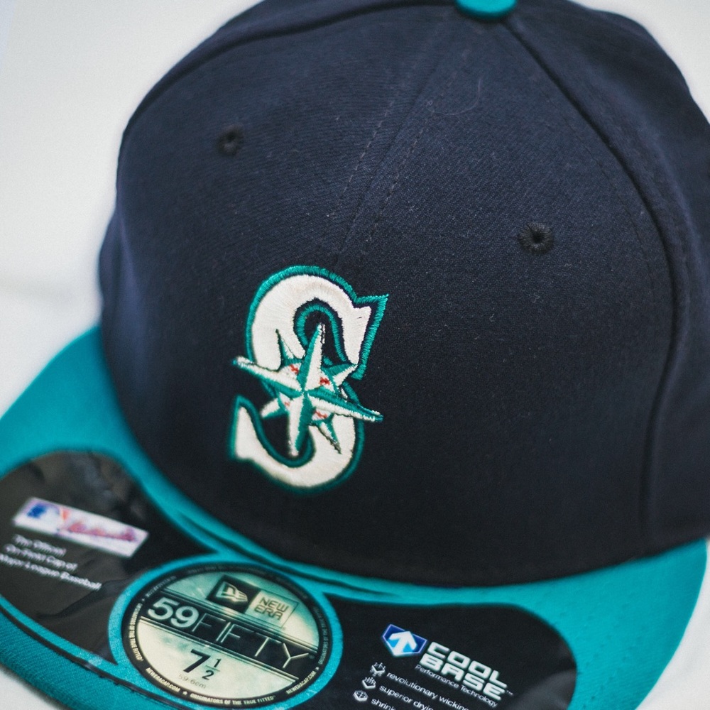 New Era Seattle Mariners Fitted Baseball Hat 7 1/2