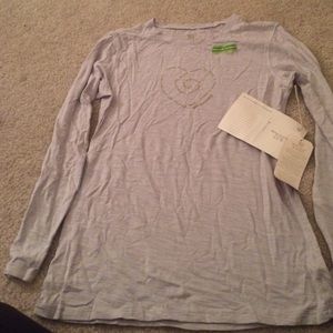 Long-Sleeve Organic/Sustainable Top