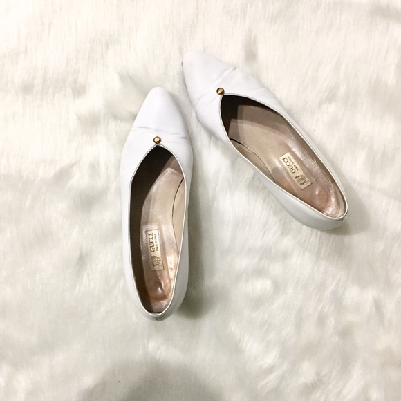 Gucci Shoes - GUCCI white short heels