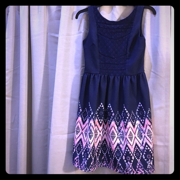 Xhilaration Dresses & Skirts - MAKE AN OFFER‼️Xhilaration Casual Dress Size S Xhilaration Dresses & Skirts - MAKE AN OFFER‼️Xhilaration Casual Dress Size S