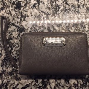Marc by Marc jacobs wristlet