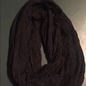 Black INFINITY Scarf 😎