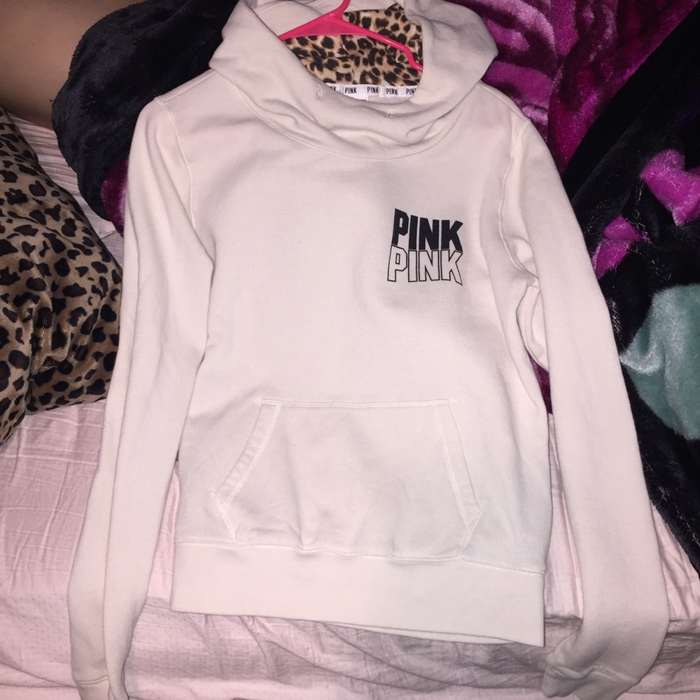 Medium EXTREMELY RARE white funnel hoodie