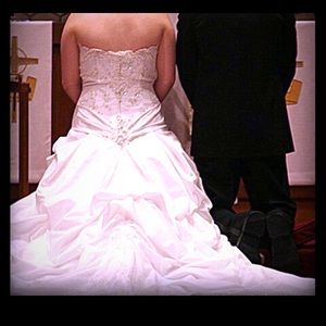 Casablanca Bridal Wedding Gown Size 12