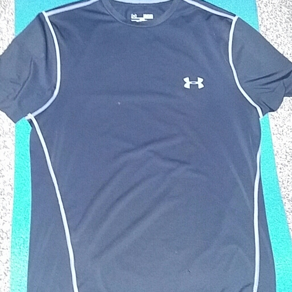 Underarmor dri fit t-shirt