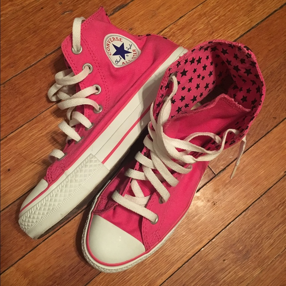 CONVERSE HIGH TOPS pink with black stars! RARE