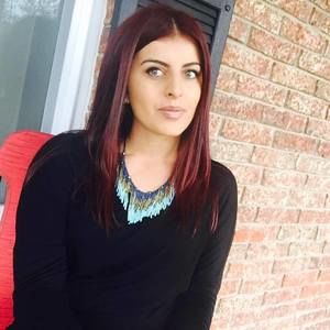 Meet your Posher, Albina