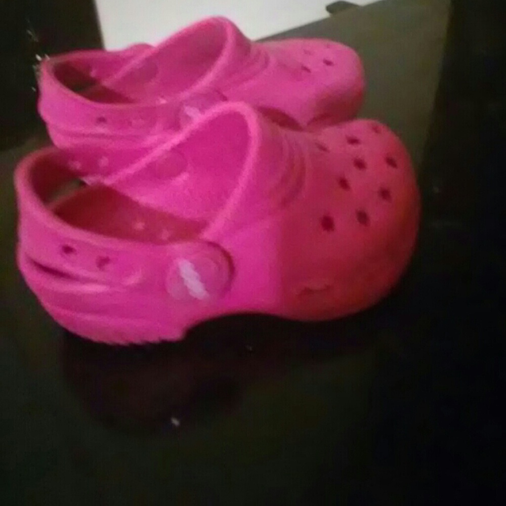 Toddler Crocs - Picture 2 of 3