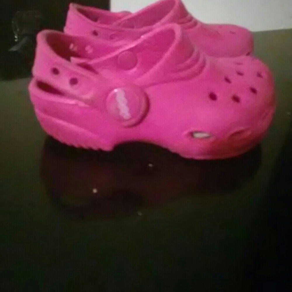 Toddler Crocs - Picture 3 of 3