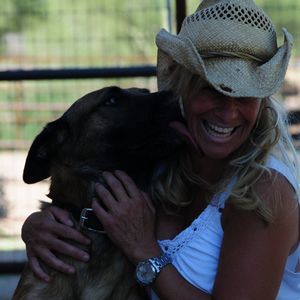 Meet your Posher, Dyane