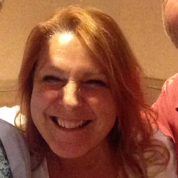 Meet your Posher, Laura - Picture 1 of 1