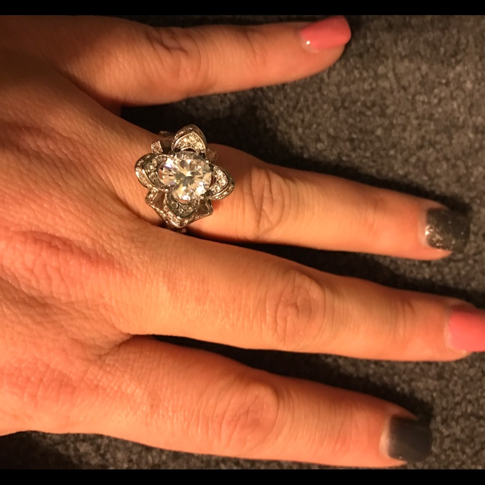 Ring