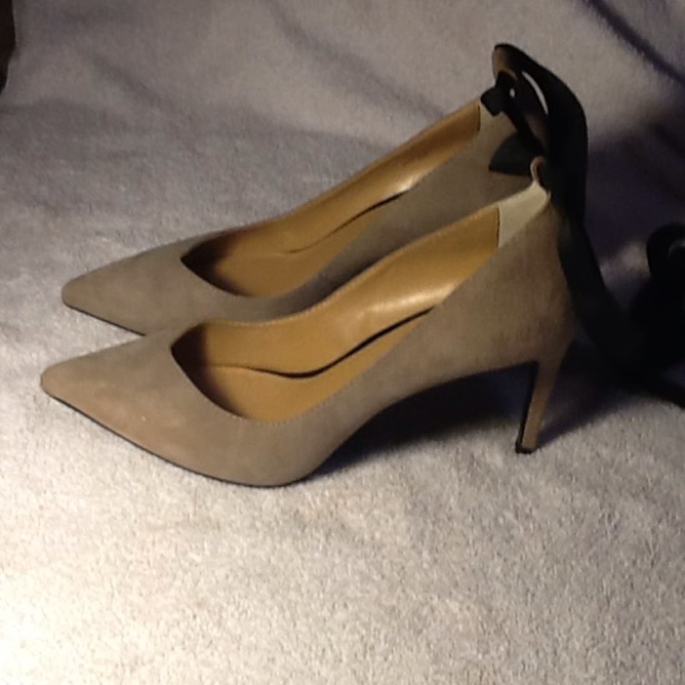 Banana Republic ankle strap tan suede pumps