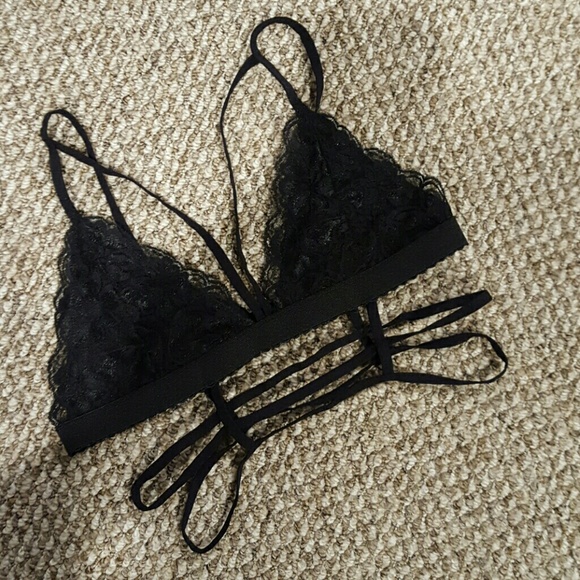 Black lace Lanshifei bralette - Picture 3 of 6