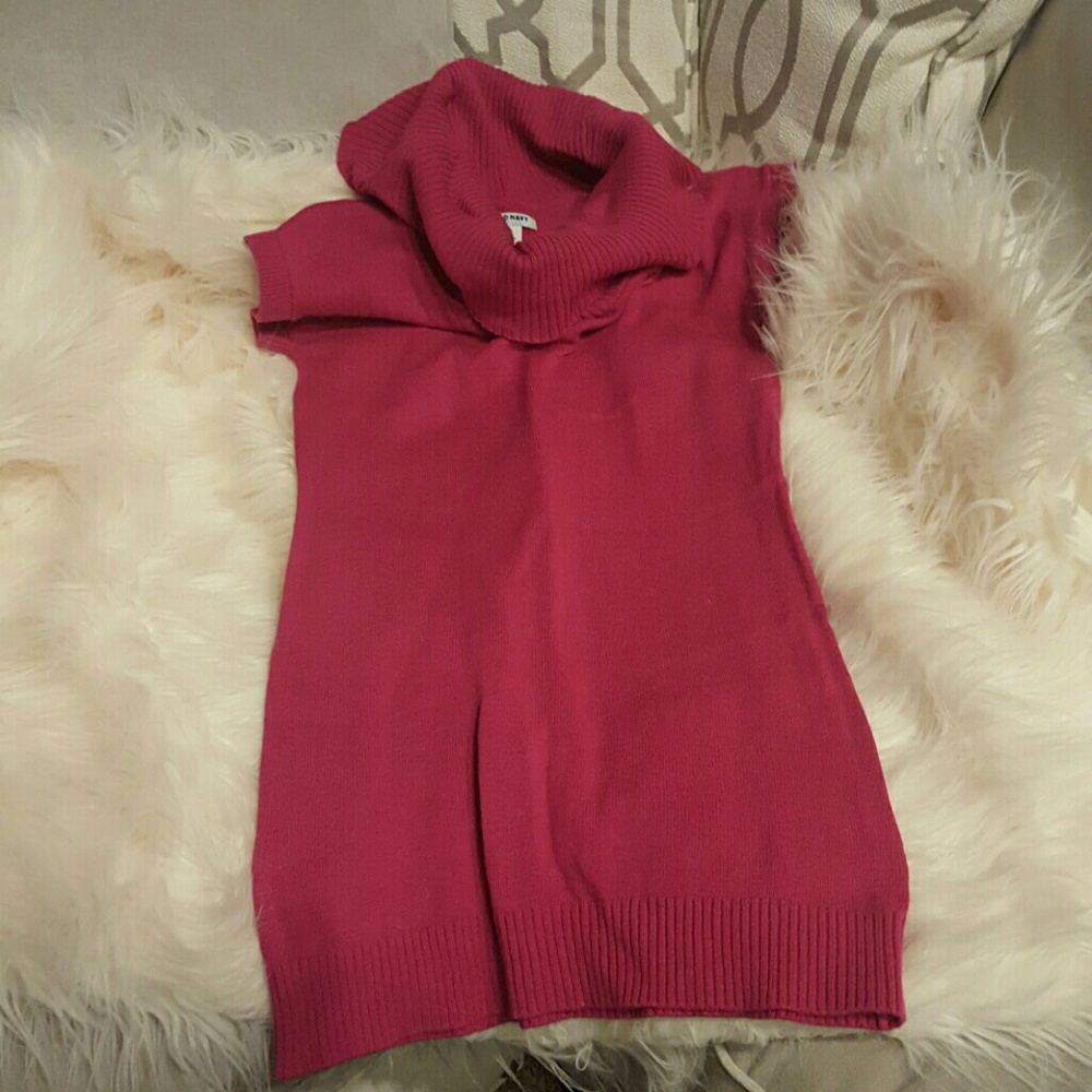 Pink short sleeve roll down turtleneck sweater