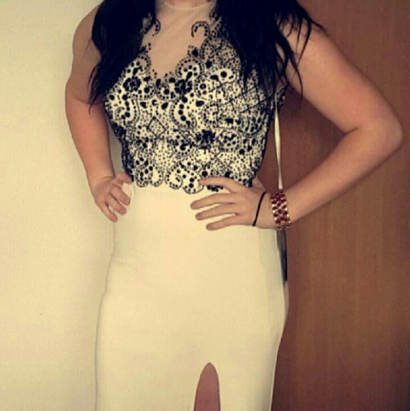 Prom dress - Picture 1 of 1