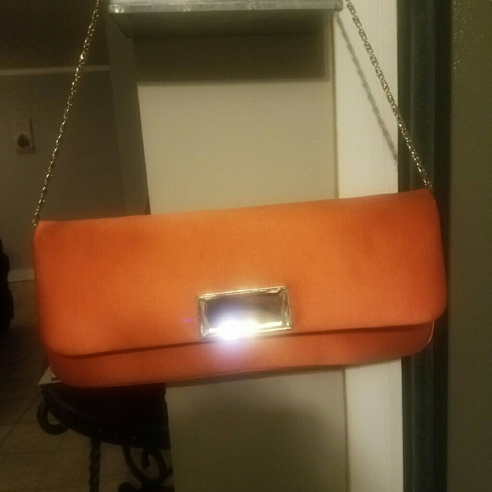 Coral purse