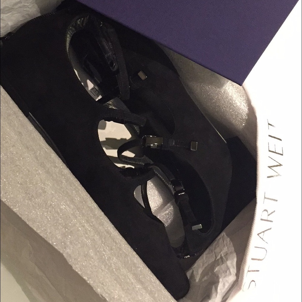 STUART WEITZMAN