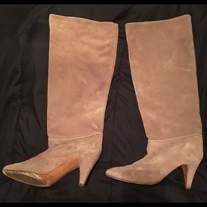 Tan suede Vera Cuoio boots size 9