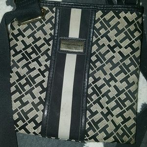 Tommy Hilgifer Crossbody Purse