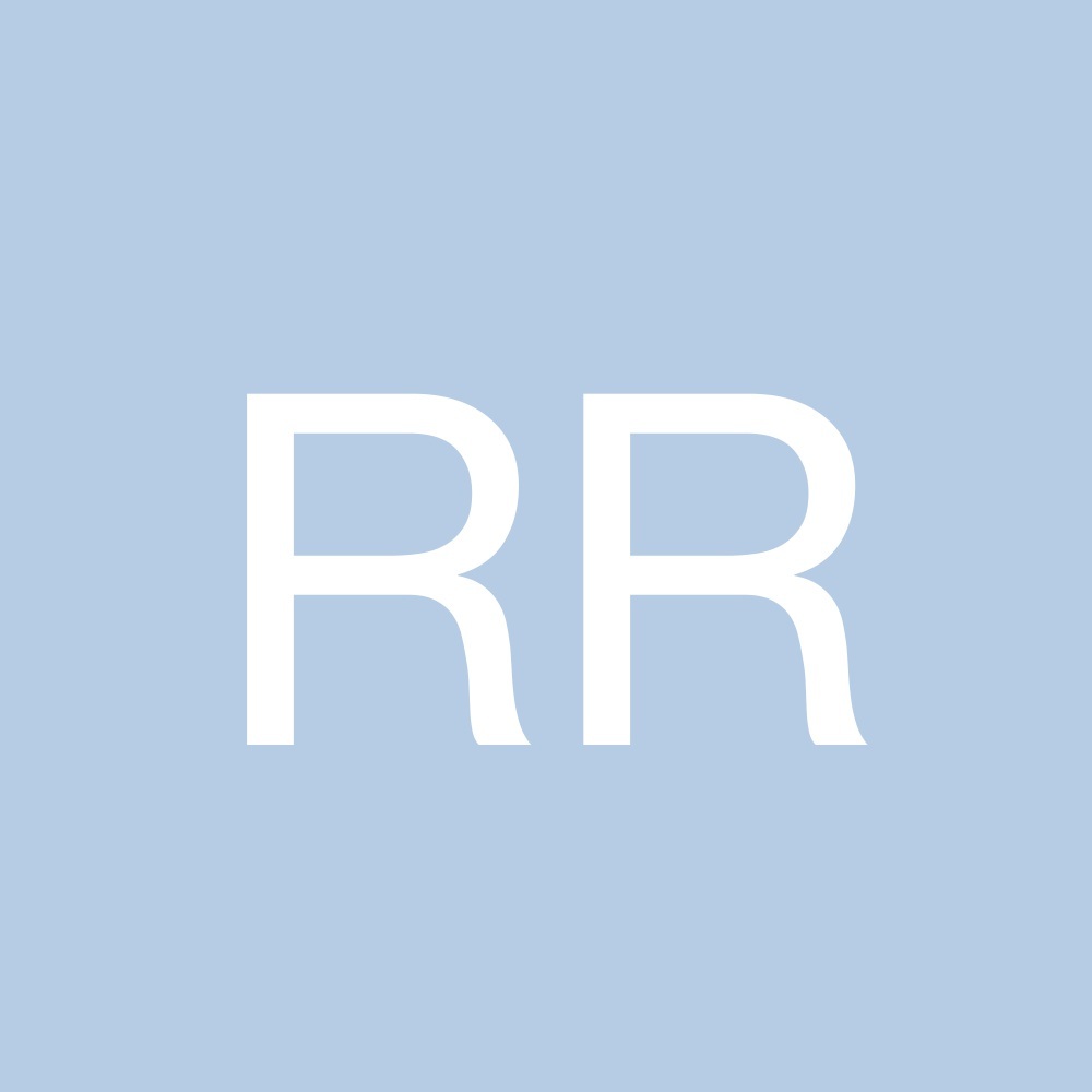 Meet your Posher, Roxanne