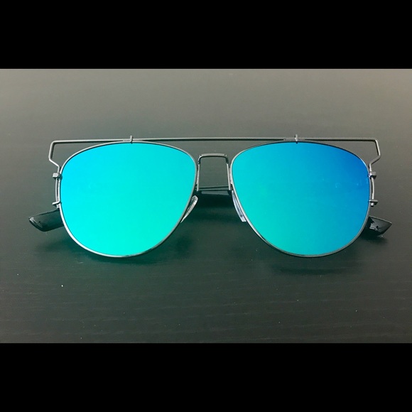 💚 Green mirror tinted top-bar sunglasses - Picture 2 of 4