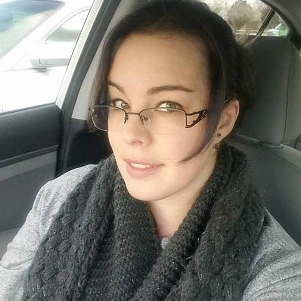 Meet your Posher, Nicole