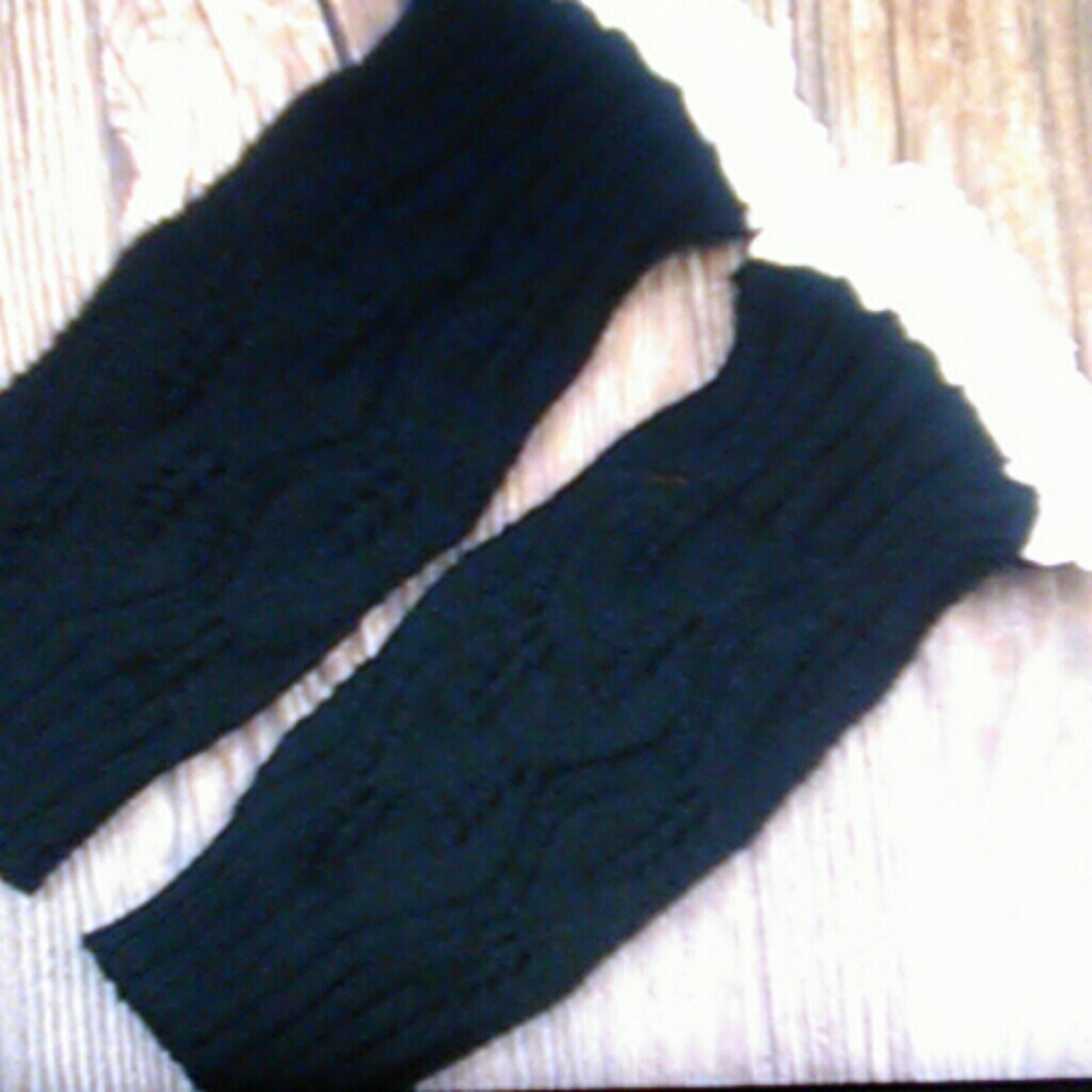 Black Women's Lace Trim Cuffs  Liner
