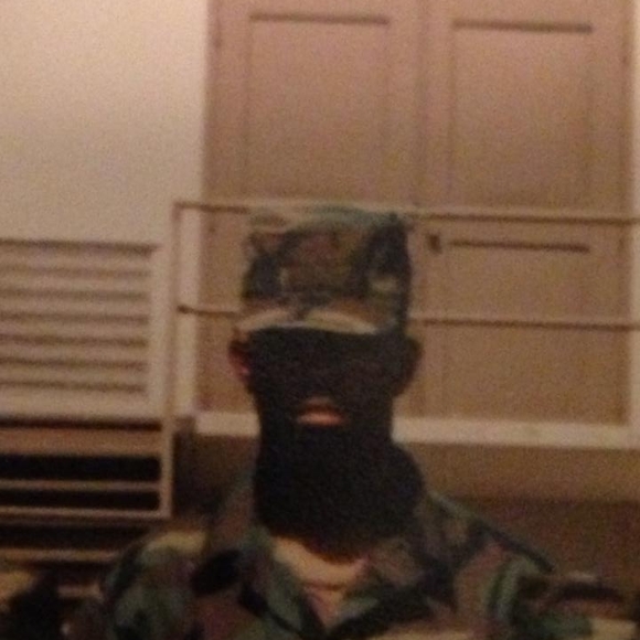 Meet your Posher, Jared - Picture 1 of 1