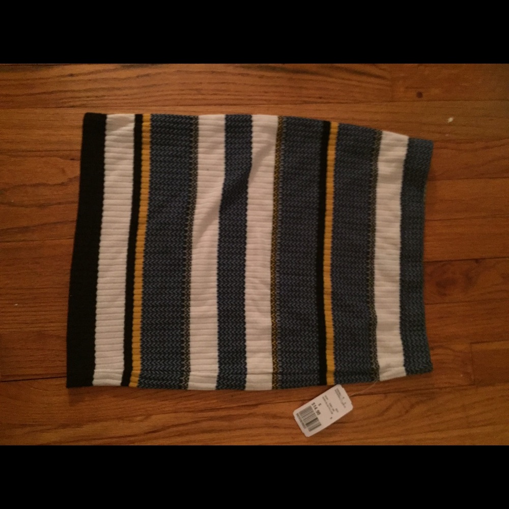 striped skirt