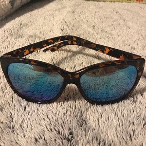 Quay about last night sunglasses (authentic)