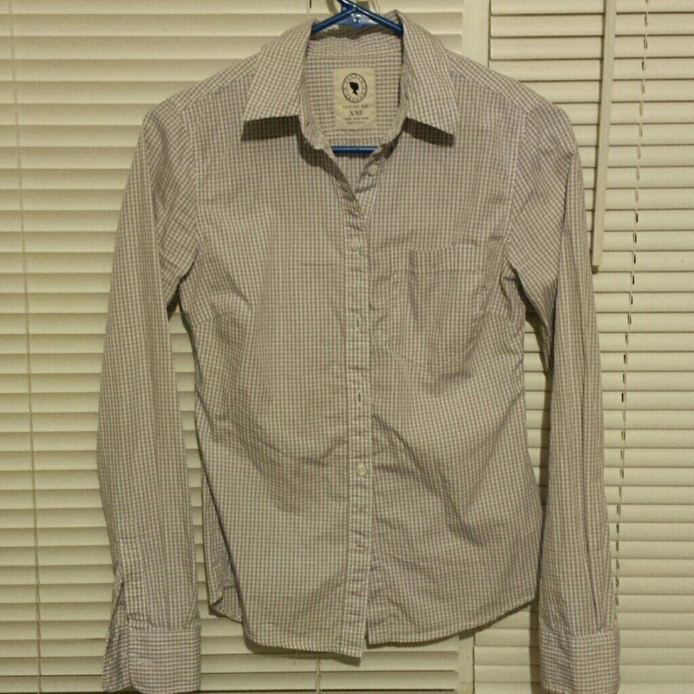 Aritzia button down