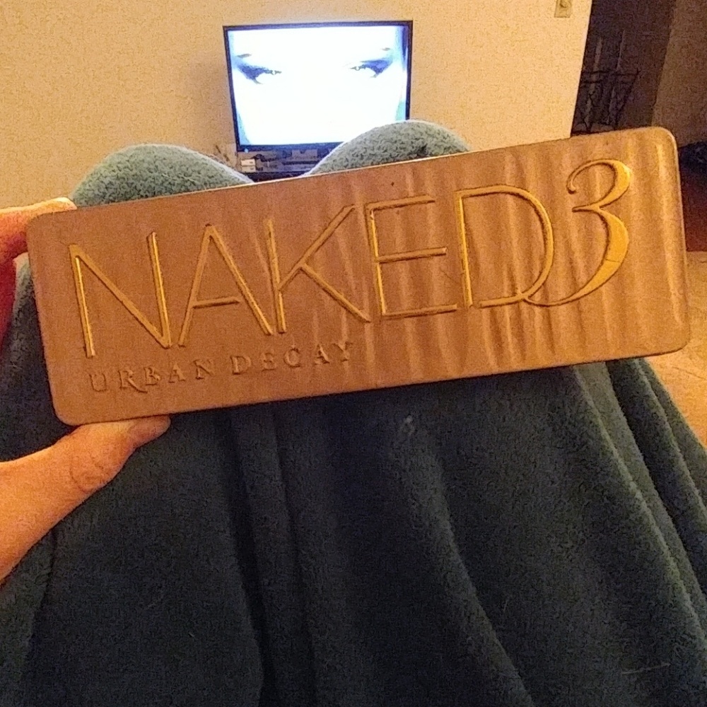Naked 3