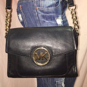 Michael Kors black smll leather shoulder purse bag