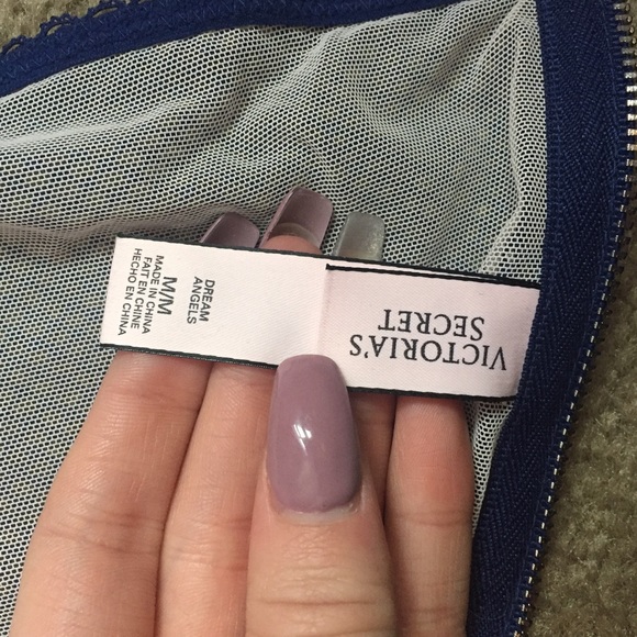 Victoria's Secret Dream Angels Bra - Picture 2 of 3