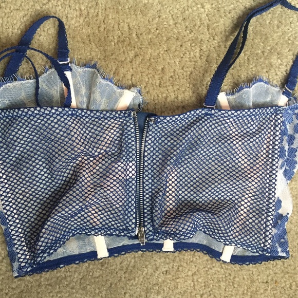 Victoria's Secret Dream Angels Bra - Picture 3 of 3