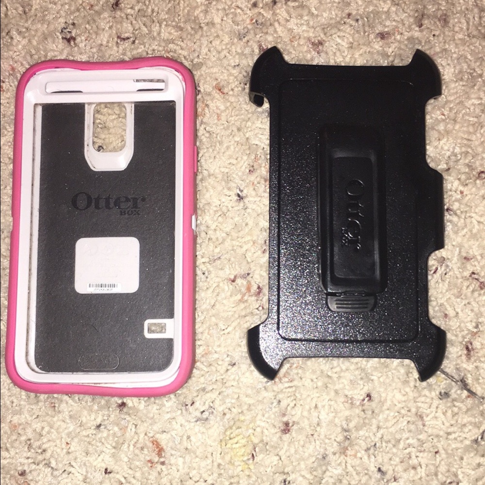 Pink&white otterbox w/ clip. Samsung galaxy S5