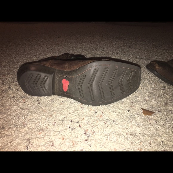 Women's size 8 1/2 Justin cowboy boots - Picture 2 of 2