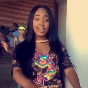 Meet your Posher, Amber