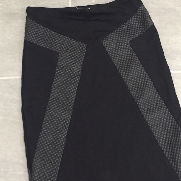 Bebe quilted panel skirt leather like panels XS 2 - Picture 6 of 6