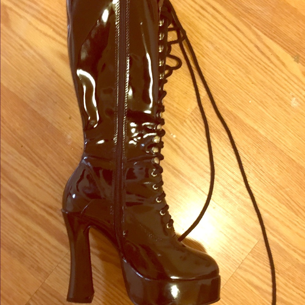 Boots Perfect for a costume party