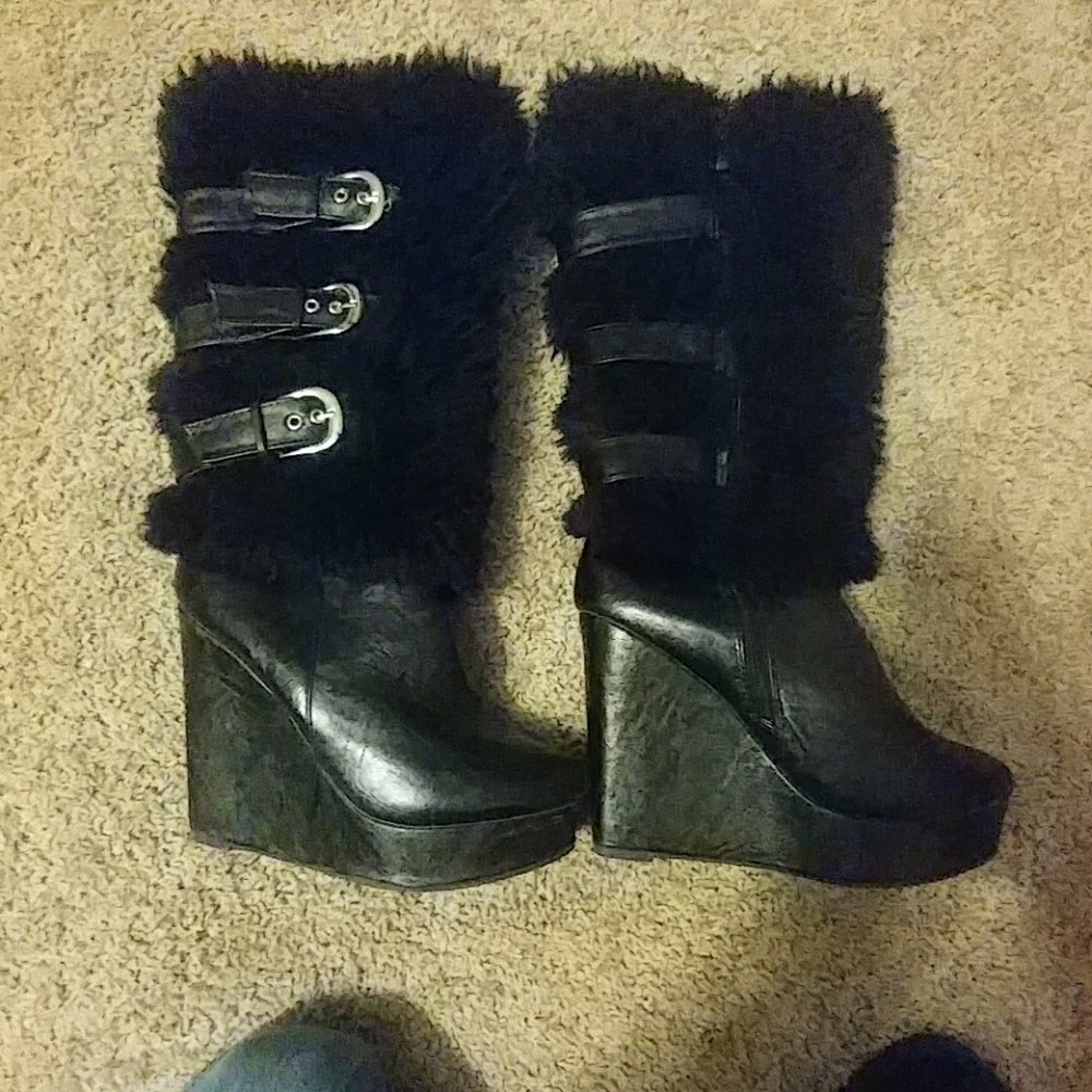 Fur boots