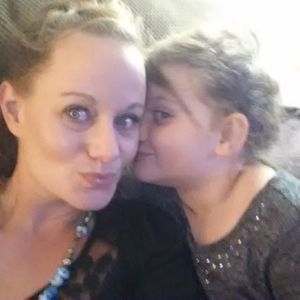 Meet your Posher, Kelli