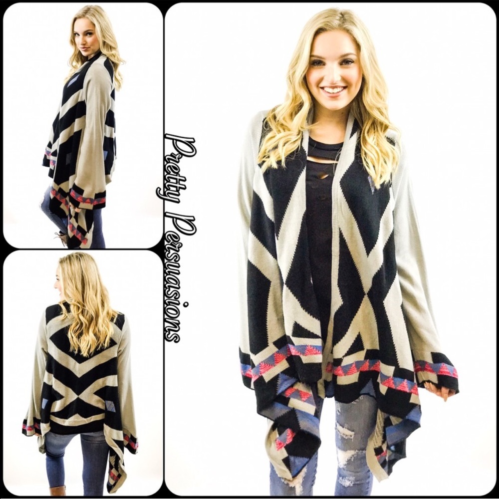 NWT Gray Tribal Cascading Bell Sleeve Cardigan - Picture 8 of 8