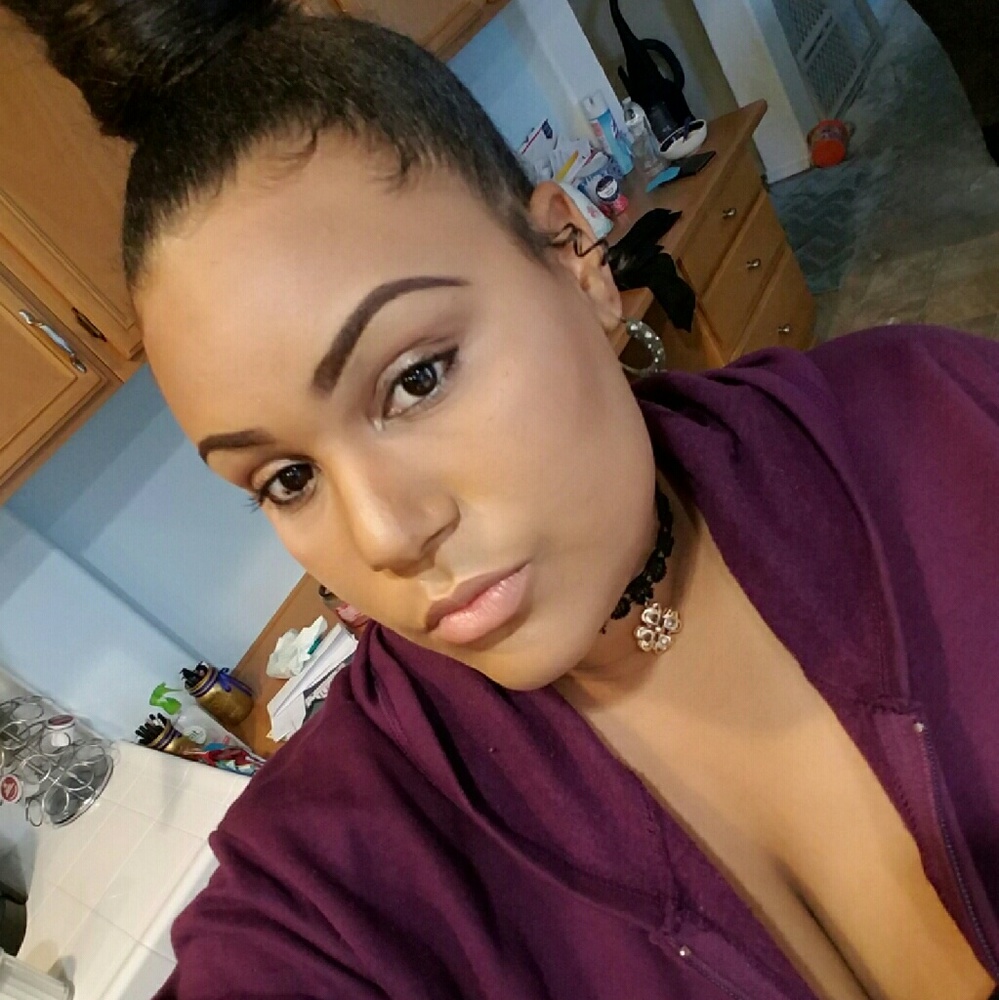 Meet your Posher, Brianna