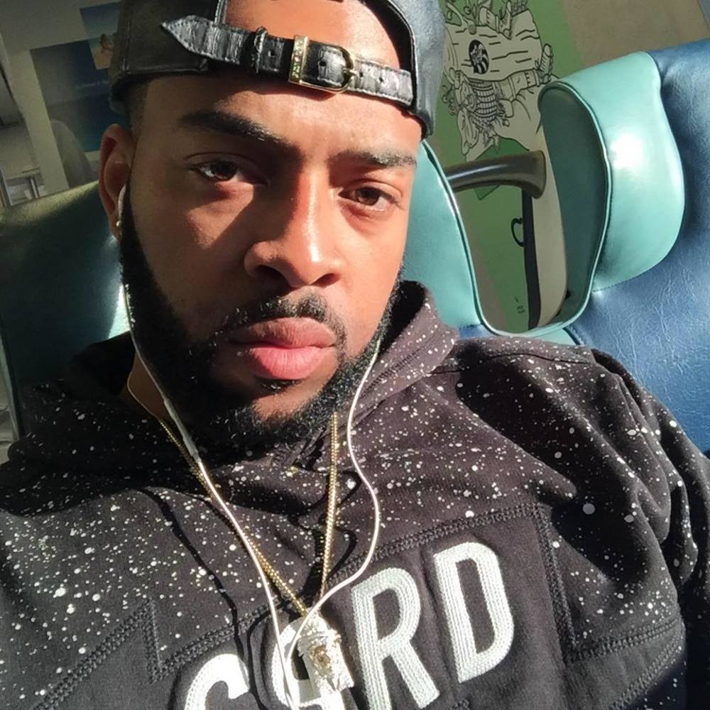 Meet your Posher, Zachary