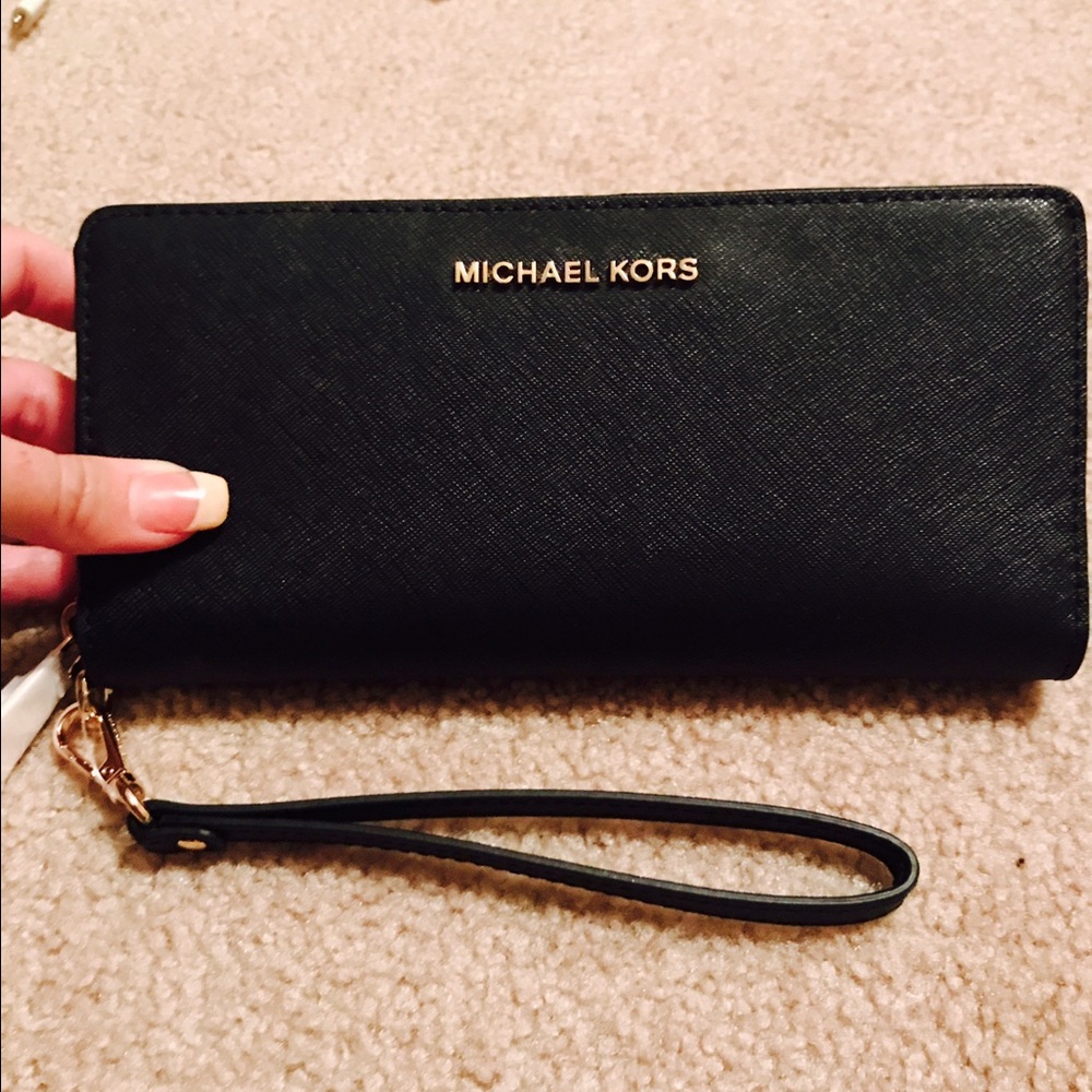 Michael Kors Saffiano leather black wristlet