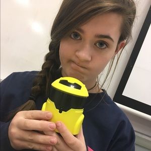 Meet your Posher, Lily