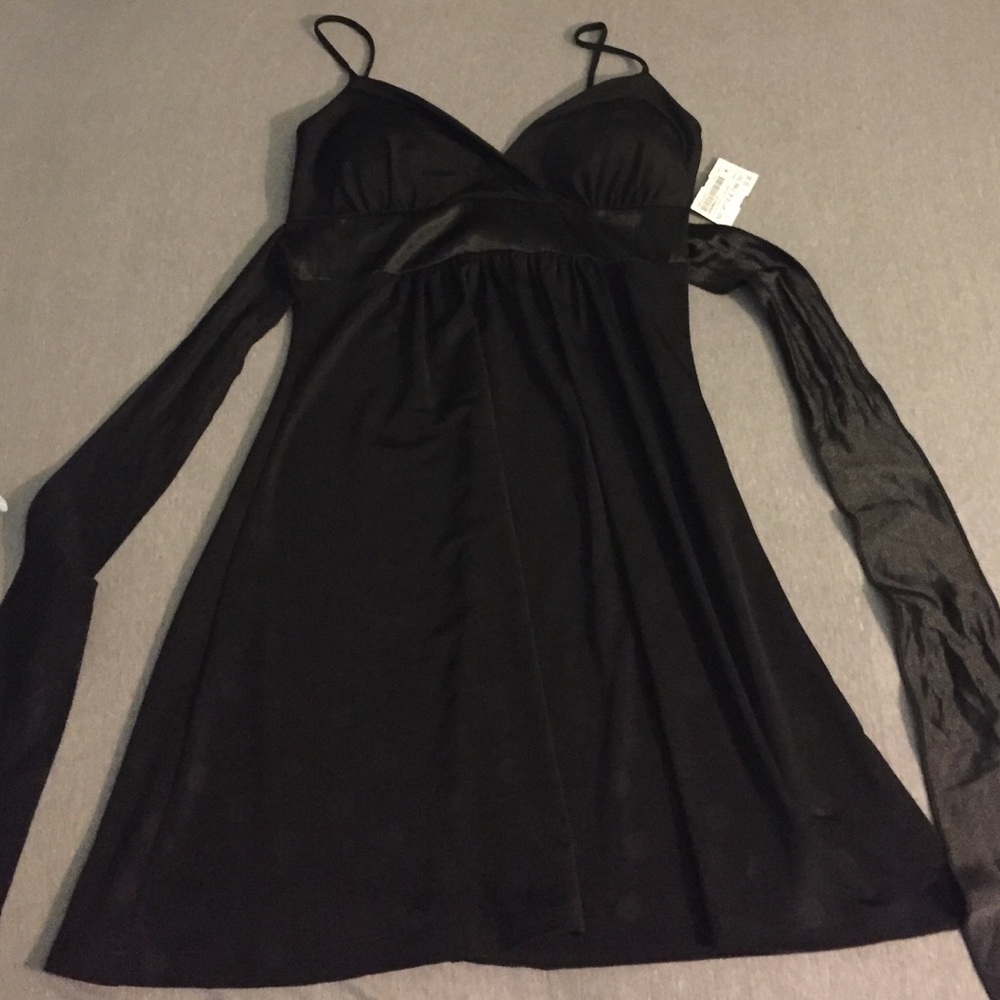 BNWT little black dress