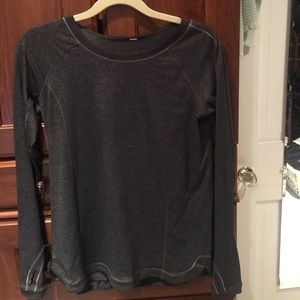 Lululemon top